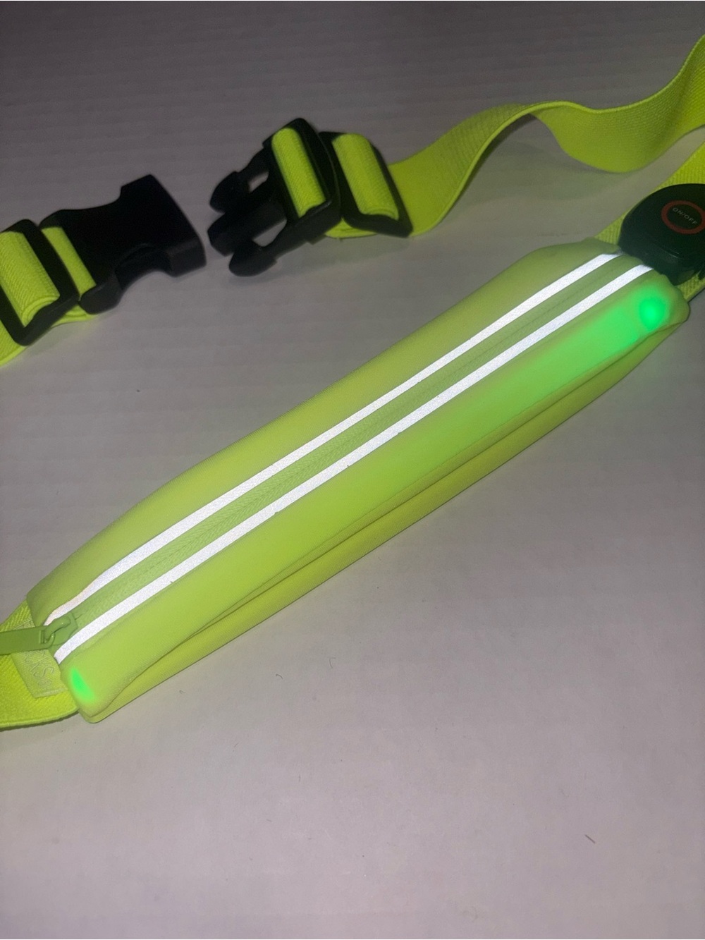 FitKicks FitZip neon illuminating waist pack LED safety lights night running